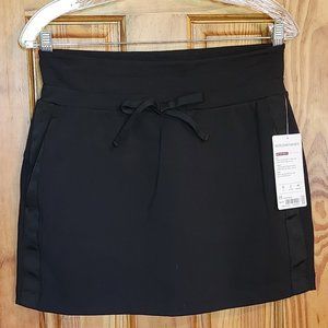 NWT - Athleta "Metro Downtown" Skort
